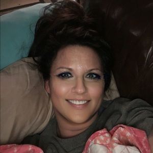 Meet your Posher, Daphne